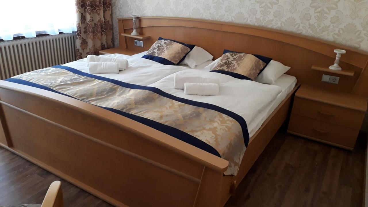 Hotel Eleon Bad Teinach-Zavelstein Bagian luar foto