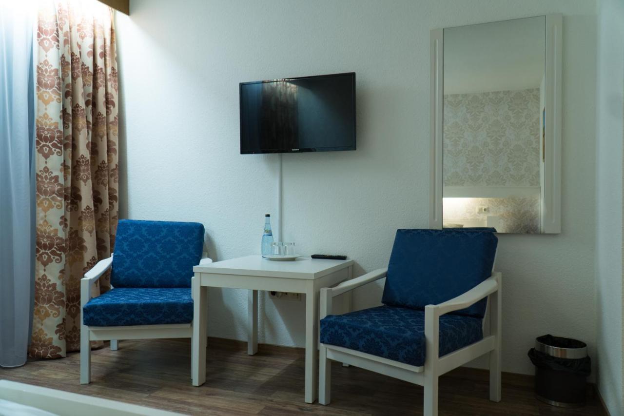 Hotel Eleon Bad Teinach-Zavelstein Bagian luar foto